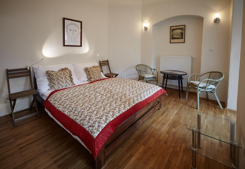 Queen Bee Apartments Prague Bilik gambar