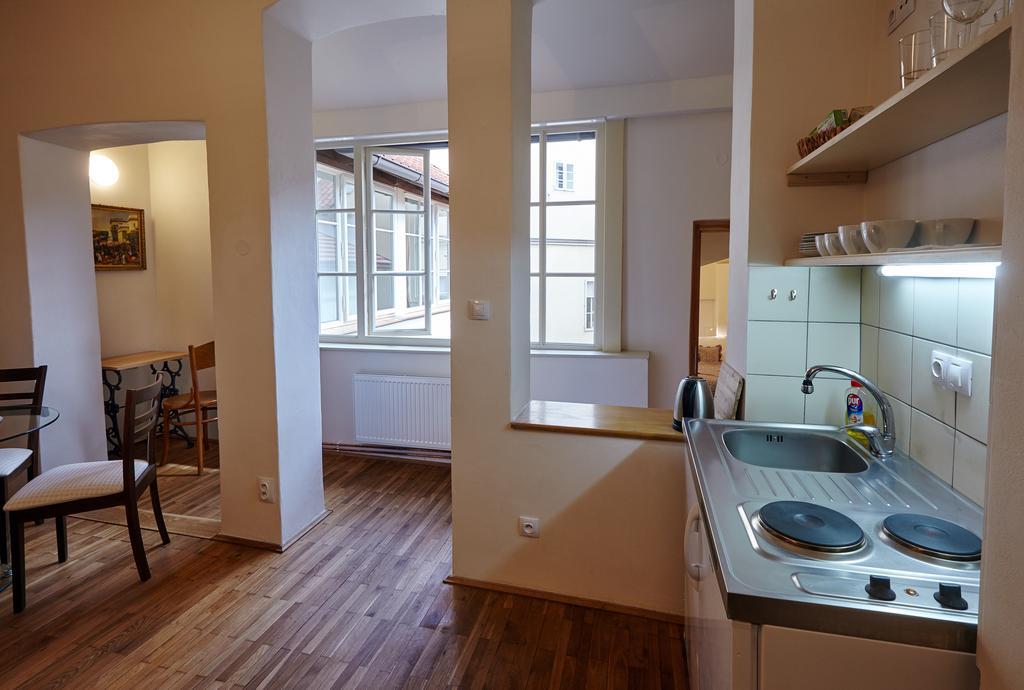 Queen Bee Apartments Prague Bilik gambar