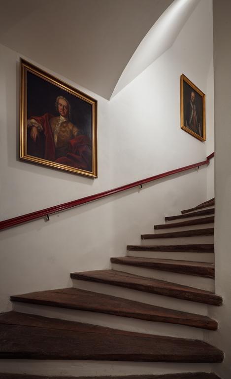 Queen Bee Apartments Prague Luaran gambar