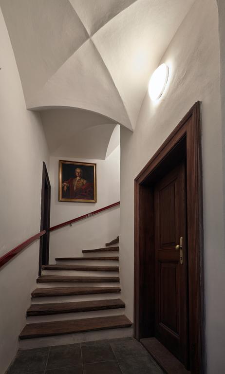 Queen Bee Apartments Prague Luaran gambar