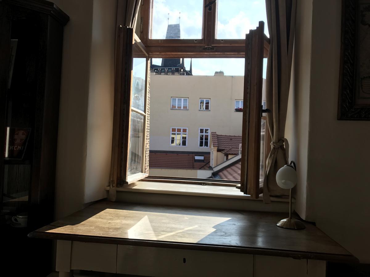 Queen Bee Apartments Prague Luaran gambar